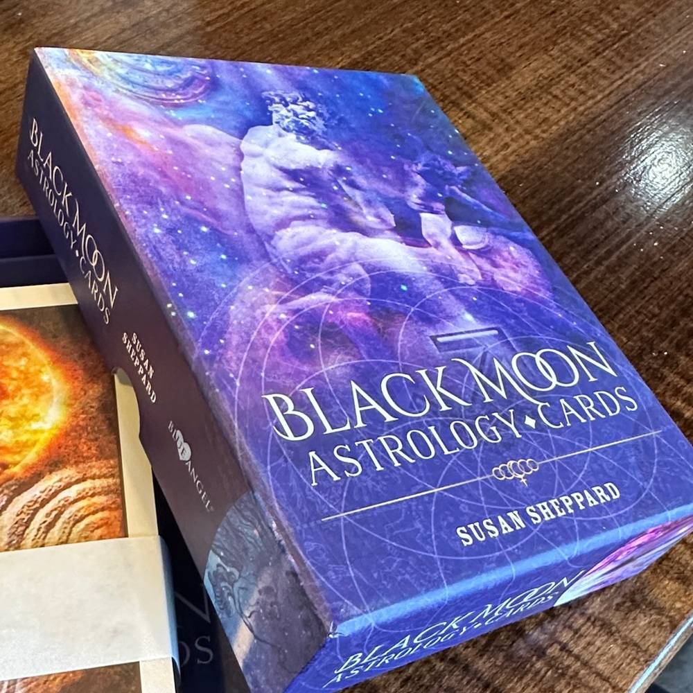 Susan Sheppard Black Moon Astrology Cards New